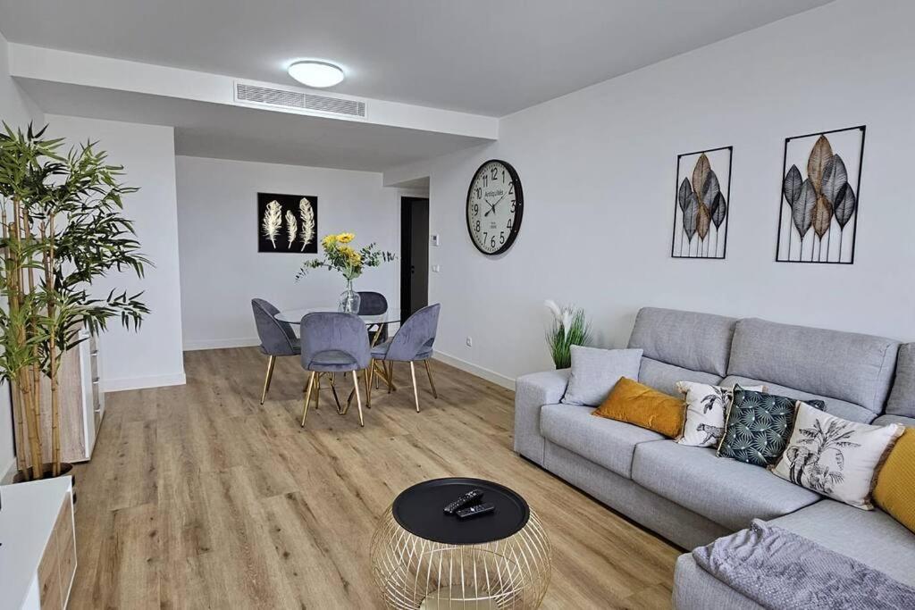 Vista Mar - Ac, Parking And Pool Apartamento Funchal  Exterior foto
