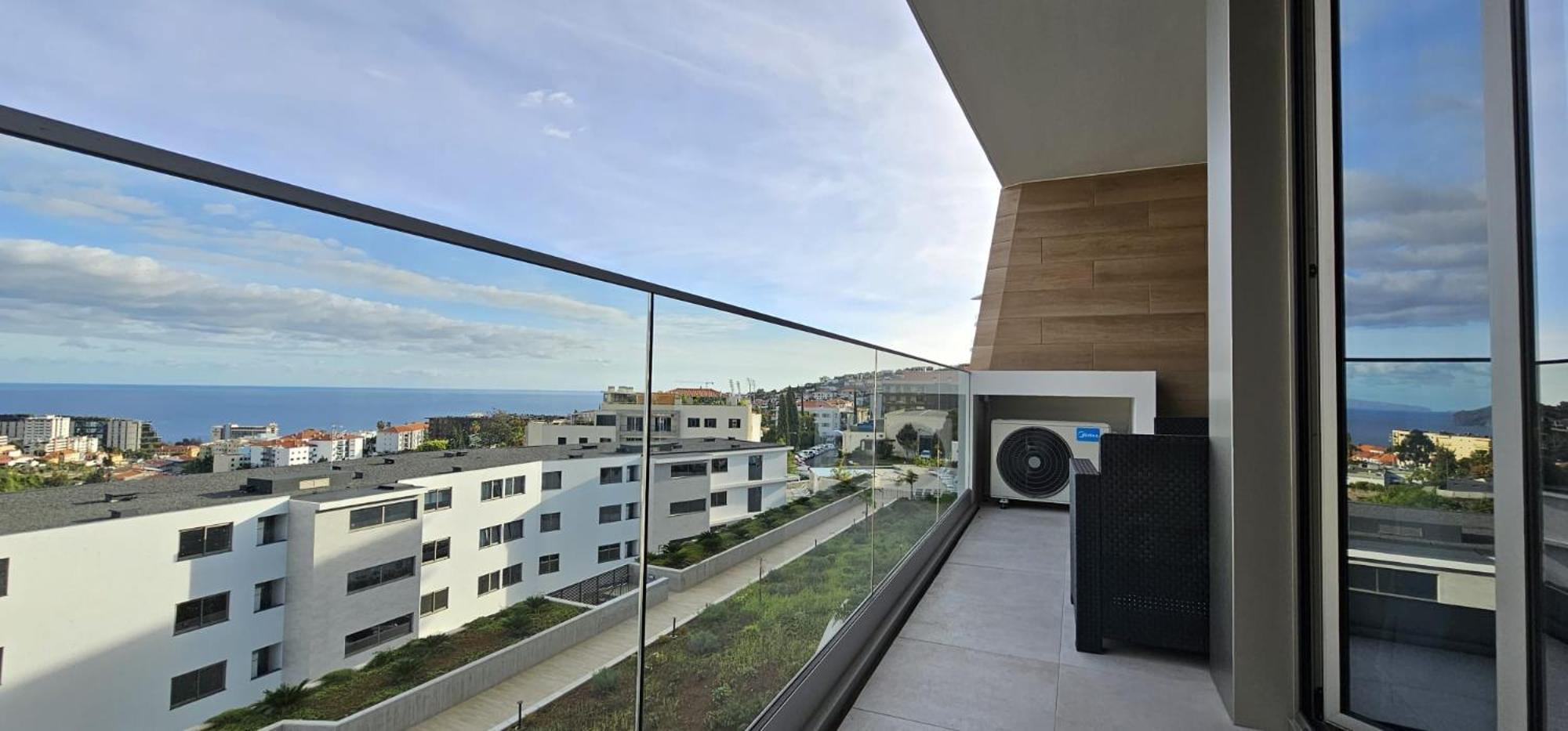 Vista Mar - Ac, Parking And Pool Apartamento Funchal  Exterior foto